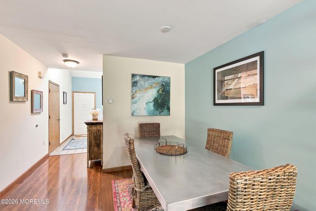 82 Wigwam Lane, Tinton Falls, NJ 07724