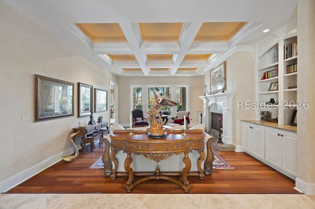 754 Colonial Dr, Hilton Head Island, SC 29926