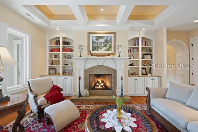 754 Colonial Dr, Hilton Head Island, SC 29926