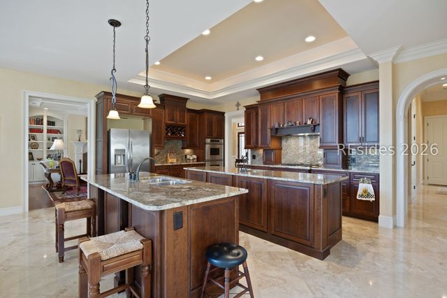 754 Colonial Dr, Hilton Head Island, SC 29926