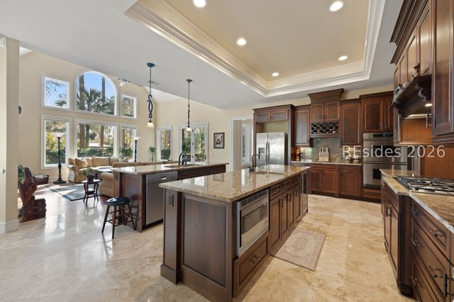 754 Colonial Dr, Hilton Head Island, SC 29926