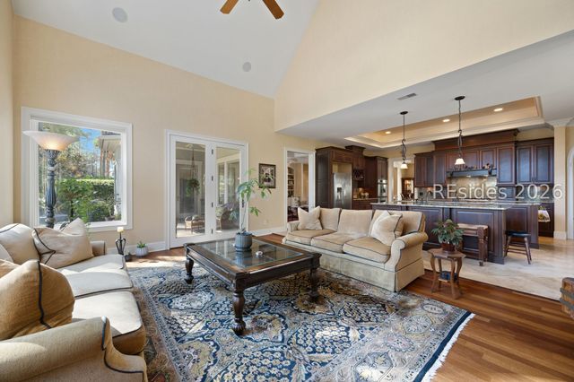 754 Colonial Dr, Hilton Head Island, SC 29926