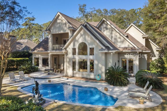 754 Colonial Dr, Hilton Head Island, SC 29926