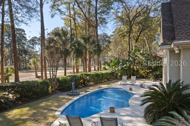 754 Colonial Dr, Hilton Head Island, SC 29926