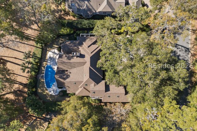 754 Colonial Dr, Hilton Head Island, SC 29926