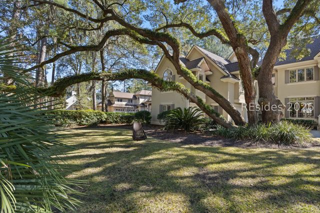 754 Colonial Dr, Hilton Head Island, SC 29926