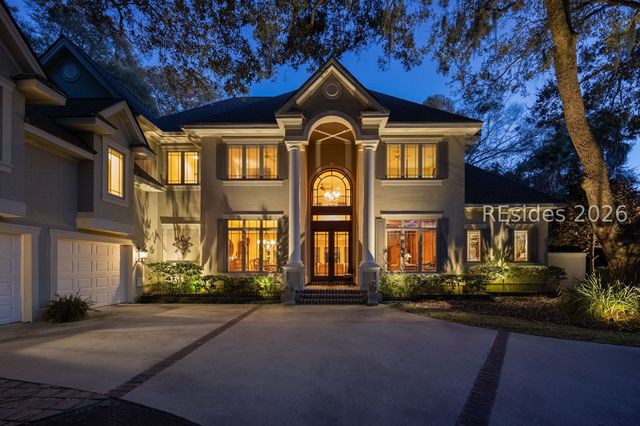 754 Colonial Dr, Hilton Head Island, SC 29926