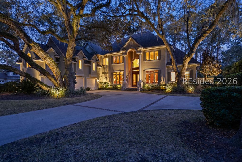 754 Colonial Dr, Hilton Head Island, SC 29926