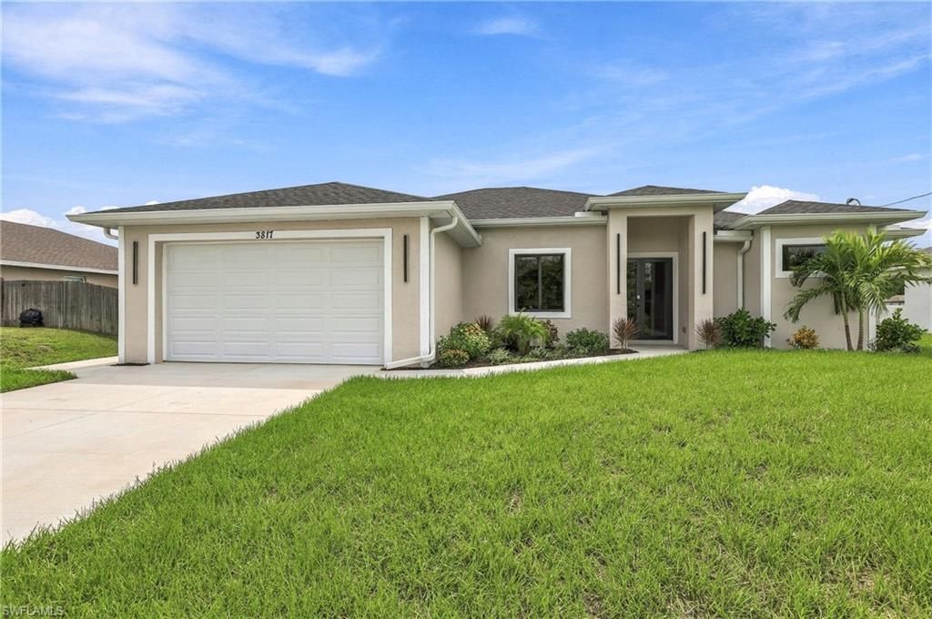 3817 34th ST SW, LEHIGH ACRES, FL 33976 — photo 2