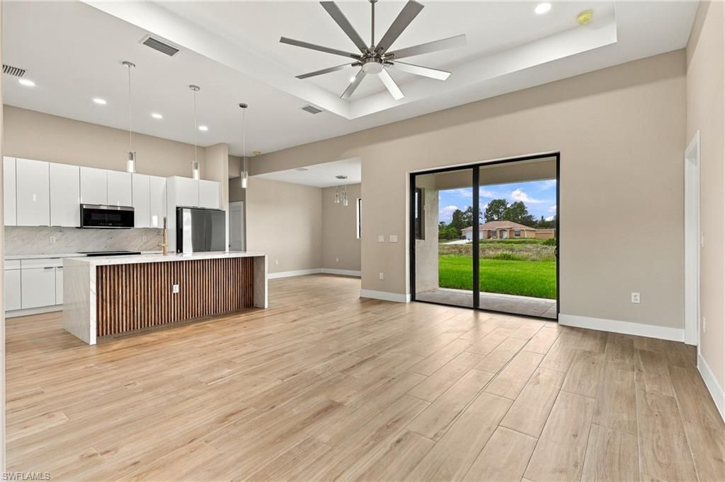 3817 34th ST SW, LEHIGH ACRES, FL 33976 — photo 5