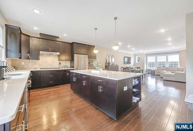 103 Orchard Terrace, Cresskill, NJ 07626