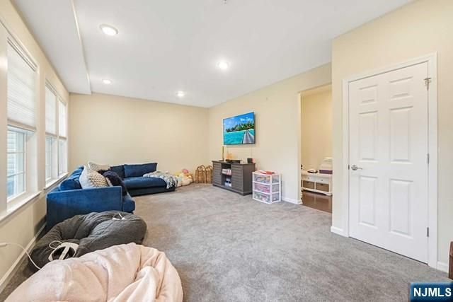 103 Orchard Terrace, Cresskill, NJ 07626