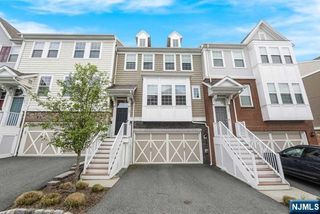 103 Orchard Terrace, Cresskill, NJ 07626