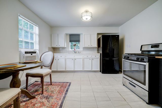 7837 Dayton Street, Houston, TX 77012