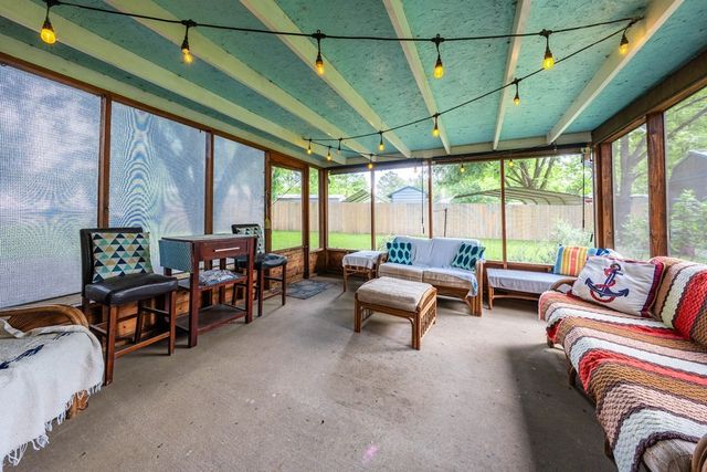 128 Hilltop Drive, Trinidad, TX 75163