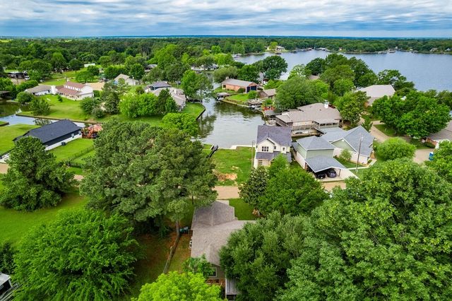 128 Hilltop Drive, Trinidad, TX 75163