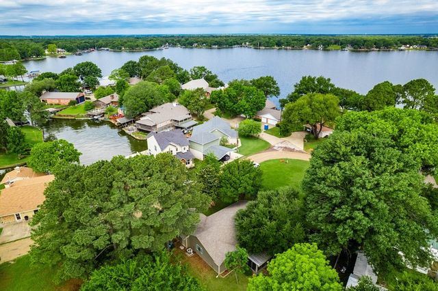 128 Hilltop Drive, Trinidad, TX 75163