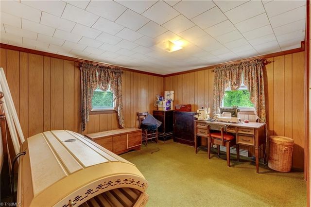 911 Wolf Island Road, Reidsville, NC 27320