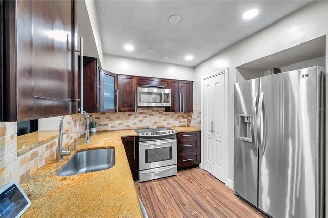 4815 PLANTATION DRIVE, Tampa, FL 33615