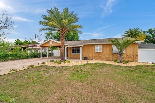 4815 PLANTATION DRIVE, Tampa, FL 33615