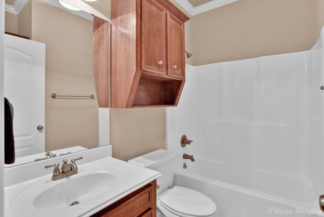 208 Ixworth Avenue, Bossier City, LA 71111