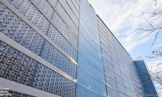 2400 Johnson Avenue 12F, Bronx, NY 10463