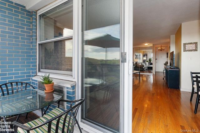 2400 Johnson Avenue 12F, Bronx, NY 10463