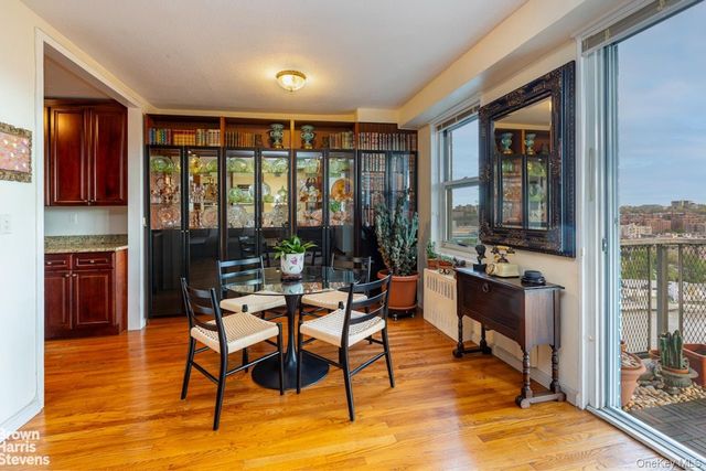 2400 Johnson Avenue 12F, Bronx, NY 10463