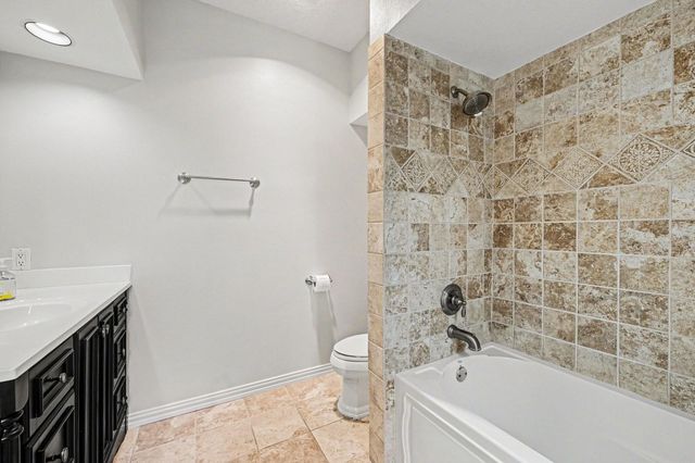 5913 Woodway Place Court, Houston, TX 77057