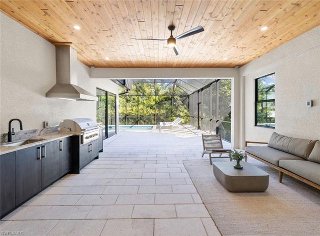 2721 Van Buren AVE, Naples, FL 34112