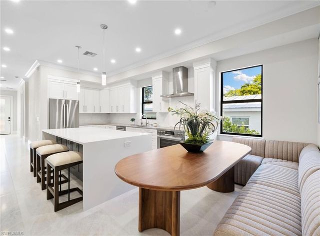 2721 Van Buren AVE, Naples, FL 34112