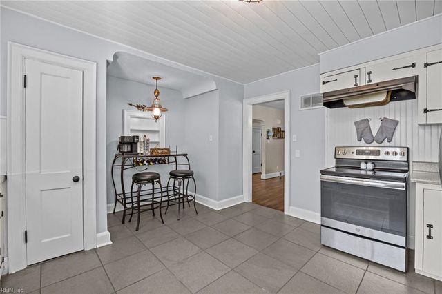 4438 Winchester DR, Portsmouth, VA 23707