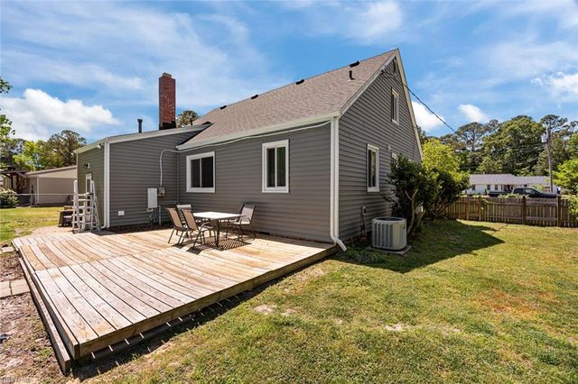 4438 Winchester DR, Portsmouth, VA 23707