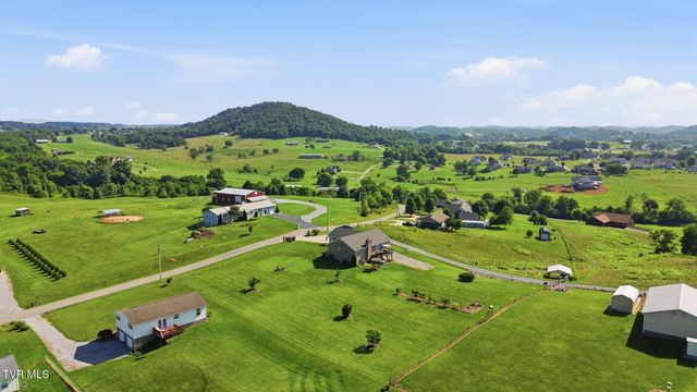 3746 Old Stage Road, Chuckey, TN 37641