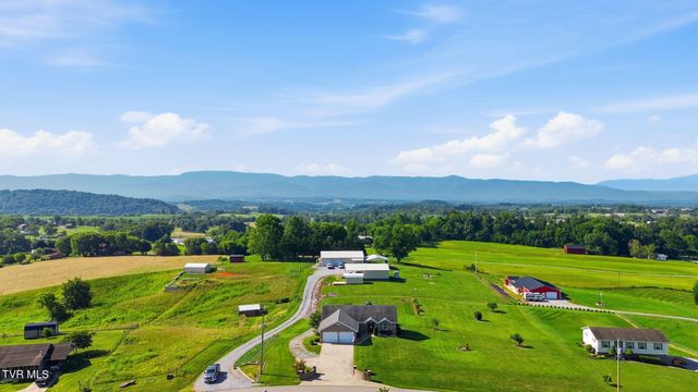 3746 Old Stage Road, Chuckey, TN 37641