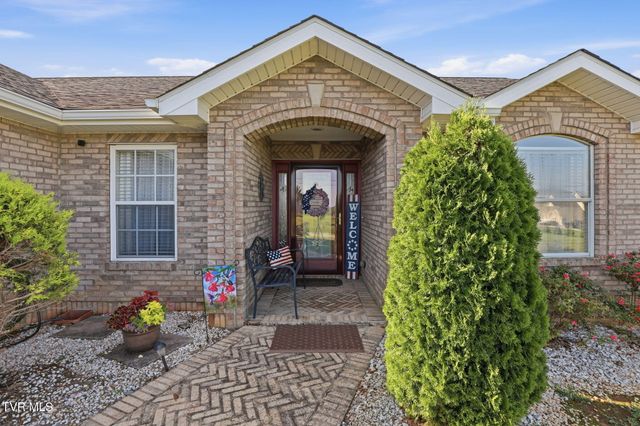 3746 Old Stage Road, Chuckey, TN 37641