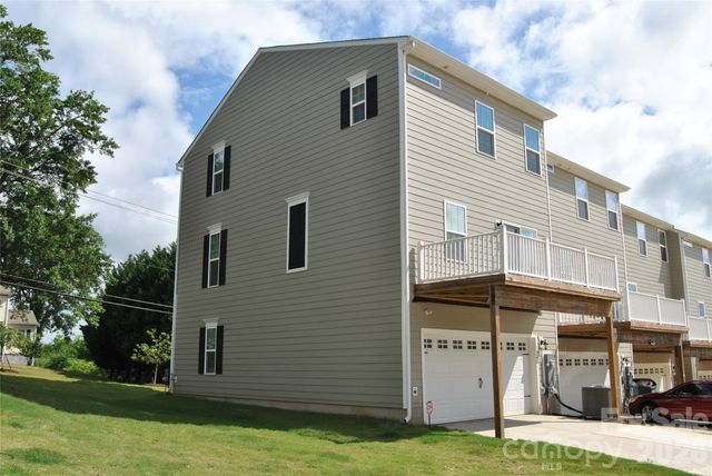 1946 Tupelo Grove Lane, Gastonia, NC 28054