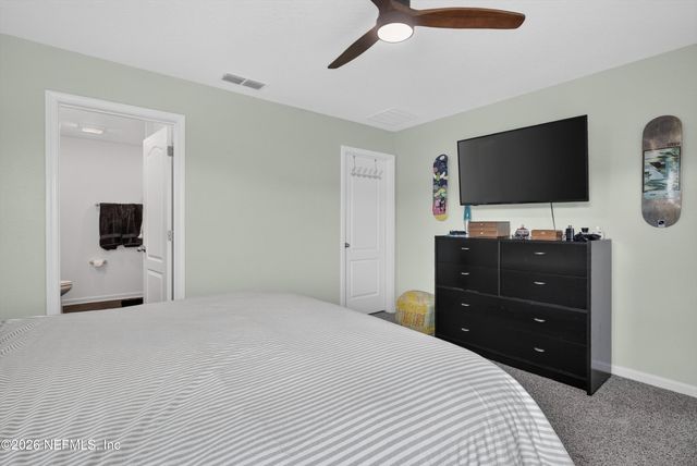 4276 QUAKING Street, Jacksonville, FL 32218