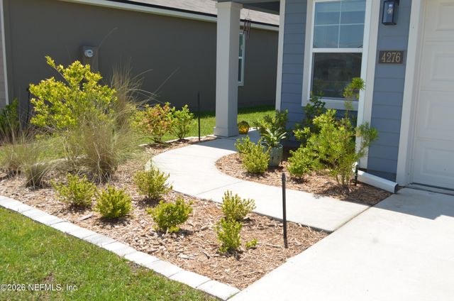 4276 QUAKING Street, Jacksonville, FL 32218