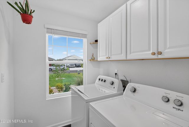 4276 QUAKING Street, Jacksonville, FL 32218