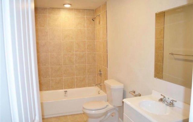 7318 Laredo Street A, Houston, TX 77020