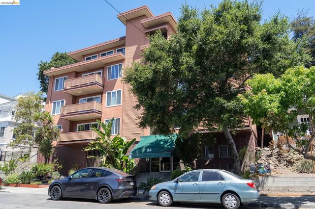 94 Bayo Vista Ave 204, Oakland, CA 94611