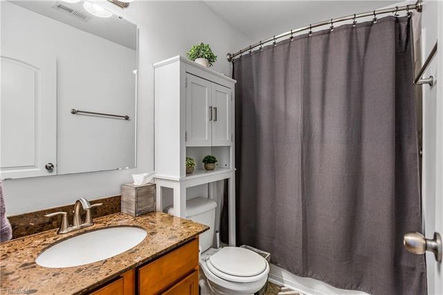 110 Tannin Way, Lexington, NC 27295