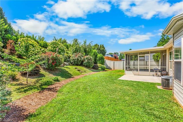 110 Tannin Way, Lexington, NC 27295