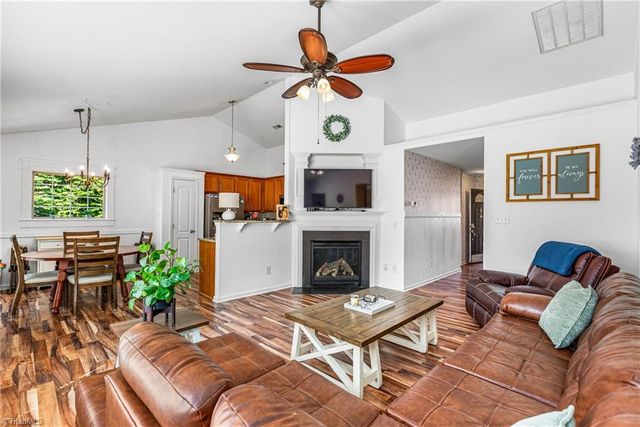 110 Tannin Way, Lexington, NC 27295