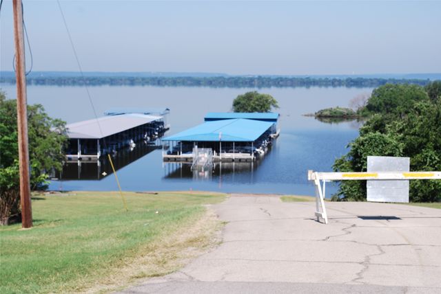 42181 Crooked Stick Drive, Whitney, TX 76692