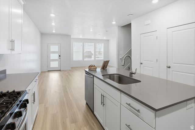 2014 N CHIANTI ST, Saratoga Springs, UT 84045