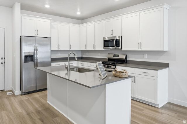 2014 N CHIANTI ST, Saratoga Springs, UT 84045