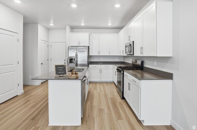 2014 N CHIANTI ST, Saratoga Springs, UT 84045