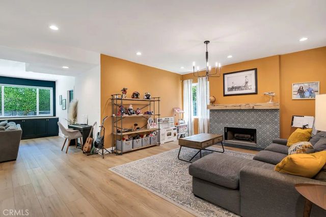 29018 Tackaberry Court, Agoura Hills, CA 91301